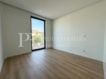 Apartamento T2 para Arrendamento em São Mamede de Infesta e Senhora da Hora