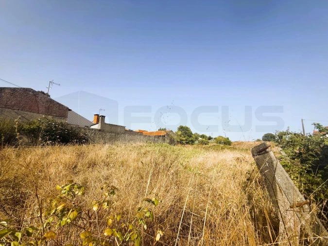 Terreno para Venda em Eixo e Eirol Foto 4