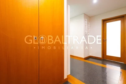 Apartamento T2 para Venda em Valongo