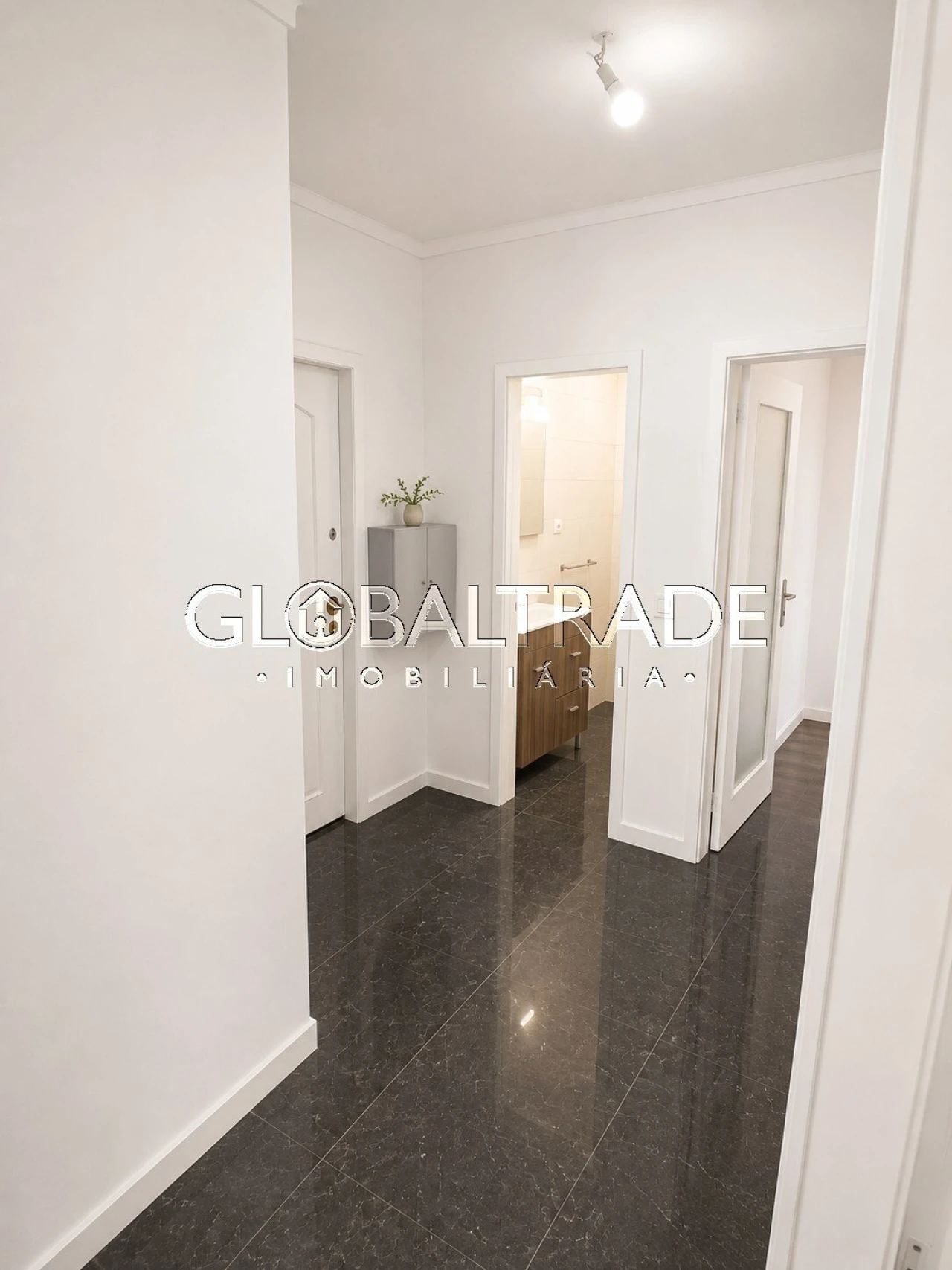 Apartamento T3 para Venda em Fânzeres e São Pedro da Cova Foto 11