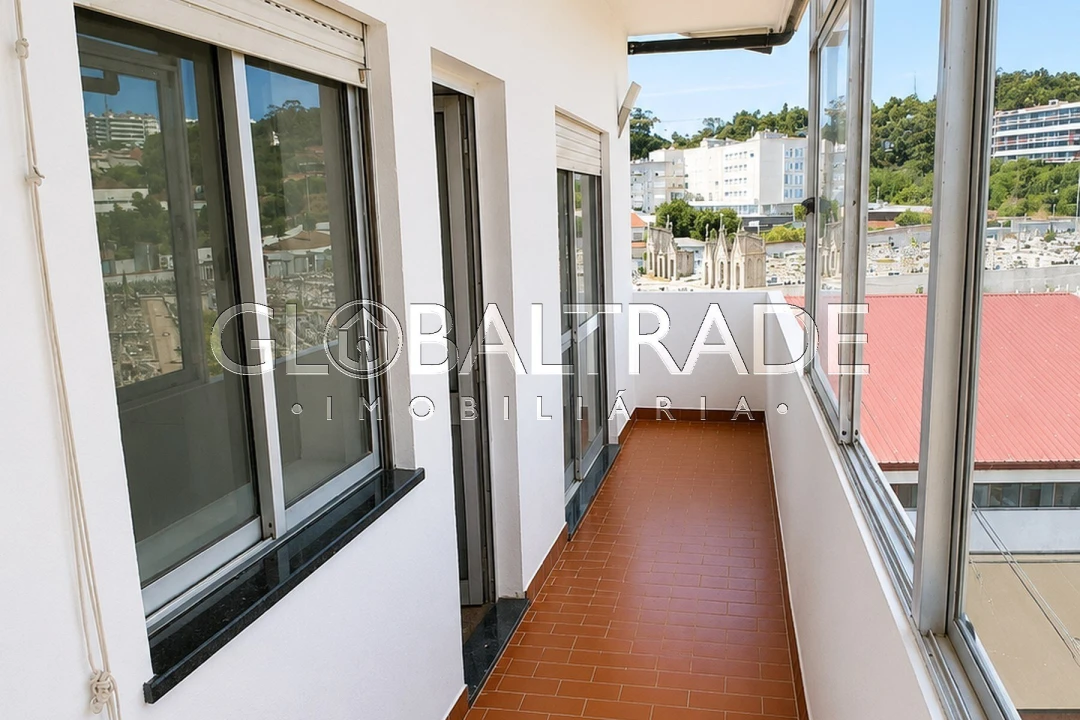 Apartamento T3 para Venda em Fânzeres e São Pedro da Cova Foto 5