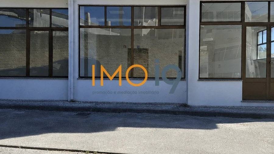 Loja para Arrendamento em Fatima