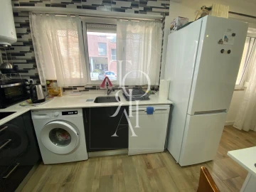 Apartamento T1 para Arrendamento férias em Carnaxide e Queijas