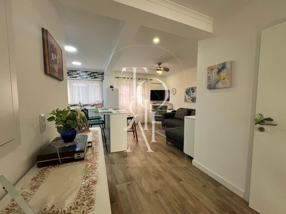 Apartamento T1 para Arrendamento férias em Carnaxide e Queijas Foto 12