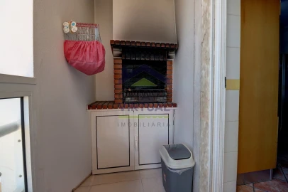 Apartamento T3 para Venda em Bombarral e Vale Covo
