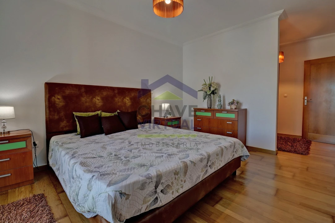 Apartamento T3 para Venda em Bombarral e Vale Covo Foto 20