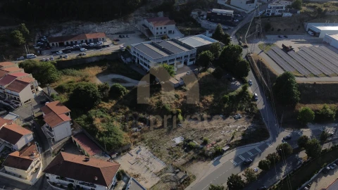 Terreno para Venda em Caldas de Vizela (São Miguel e São João)