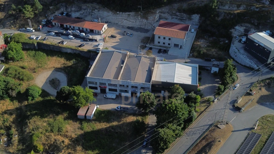 Armazém para Venda em Caldas de Vizela (São Miguel e São João) Foto 7