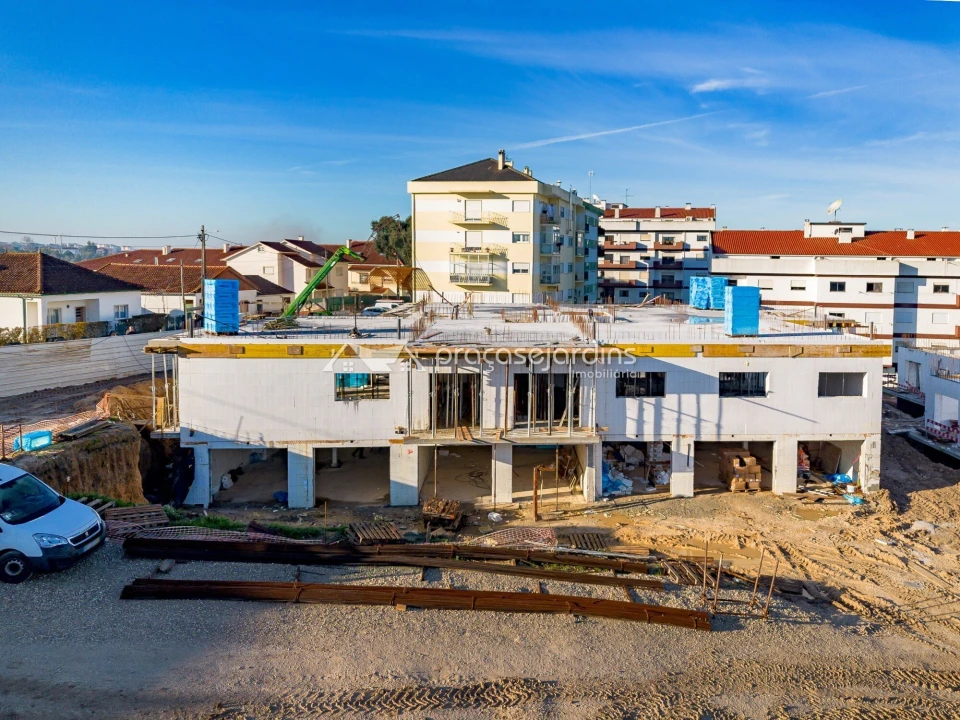 Apartamento T3 para Venda em Leiria, Pousos, Barreira e Cortes Foto 14