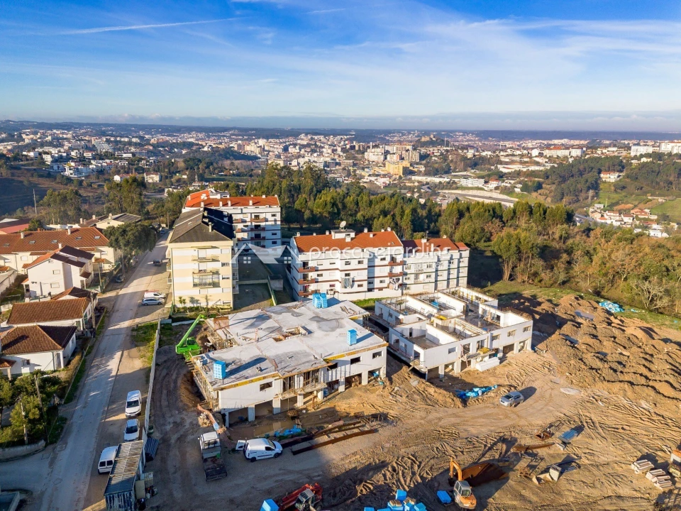 Apartamento T3 para Venda em Leiria, Pousos, Barreira e Cortes Foto 10