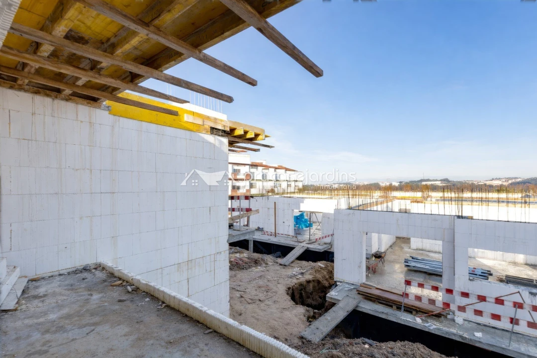 Apartamento T2 para Venda em Leiria, Pousos, Barreira e Cortes Foto 6