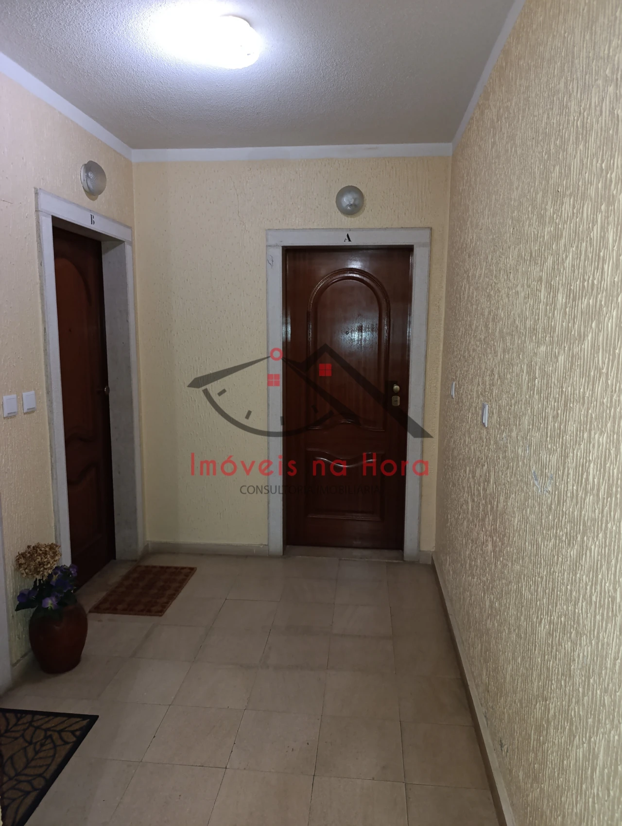 Apartamento T2 para Venda em Algueirão-Mem Martins Foto 3