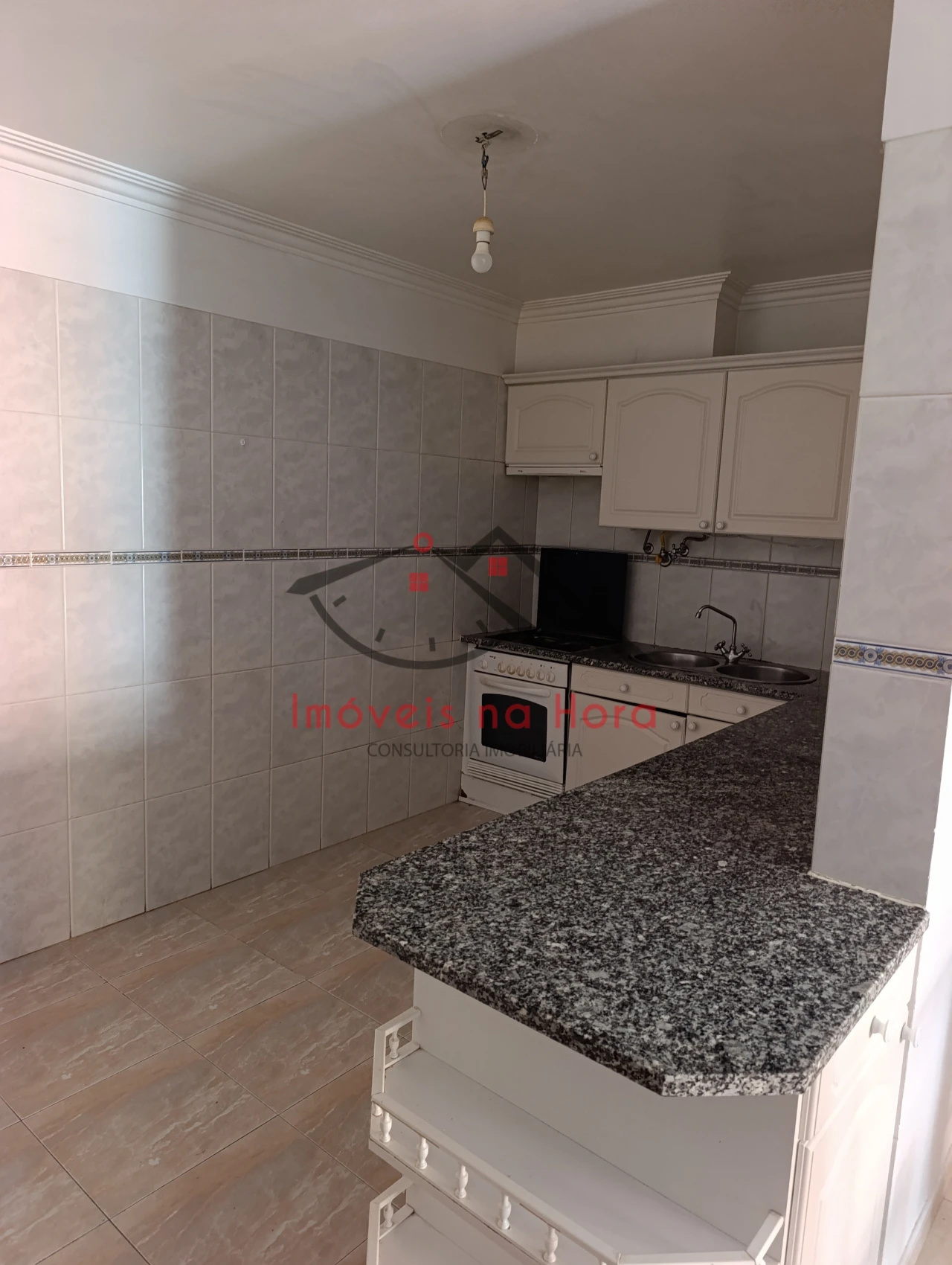 Apartamento T2 para Venda em Algueirão-Mem Martins Foto 5