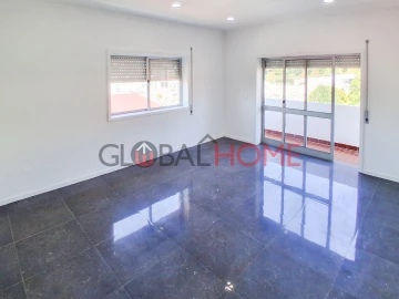 Apartamento T3 para Venda em Fânzeres e São Pedro da Cova
