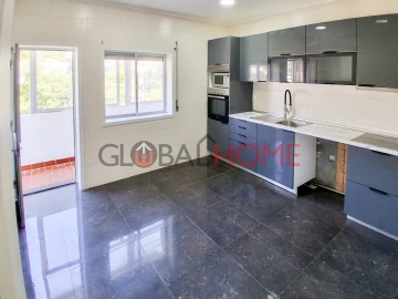 Apartamento T3 para Venda em Fânzeres e São Pedro da Cova