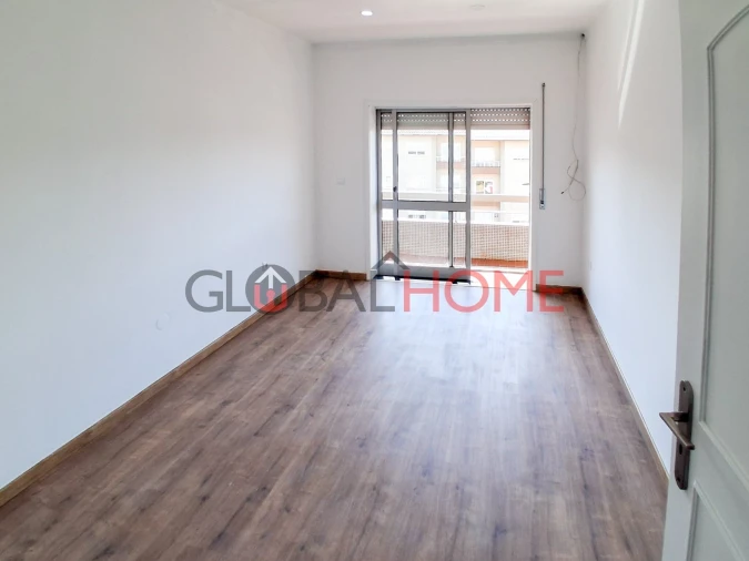 Apartamento T3 para Venda em Fânzeres e São Pedro da Cova Foto 16