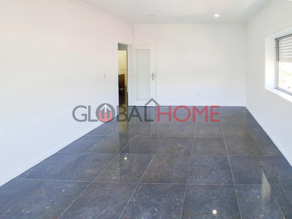 Apartamento T3 para Venda em Fânzeres e São Pedro da Cova Foto 6