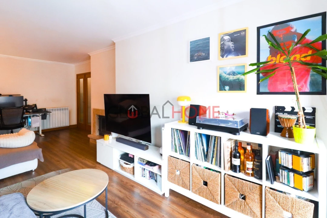 Apartamento T2 para Venda em Valongo Foto 13