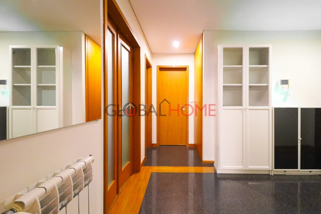 Apartamento T2 para Venda em Valongo Foto 17