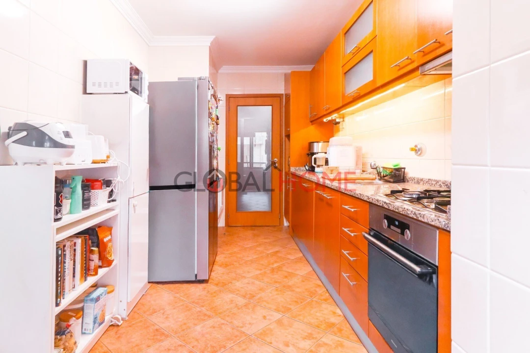 Apartamento T2 para Venda em Valongo Foto 3