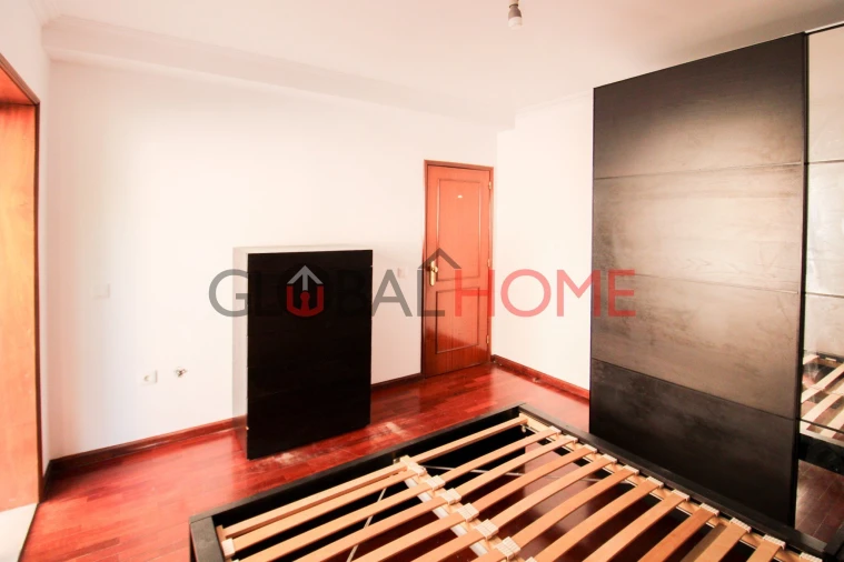 Apartamento T2 para Venda em Rio Tinto Foto 14