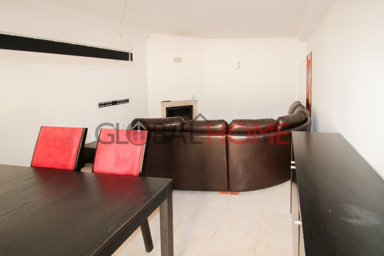 Apartamento T2 para Venda em Rio Tinto Foto 5
