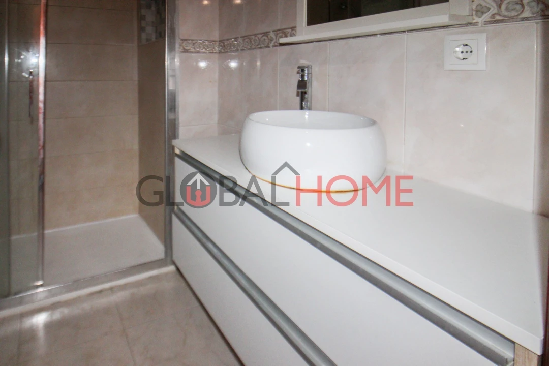 Apartamento T2 para Venda em Rio Tinto Foto 19