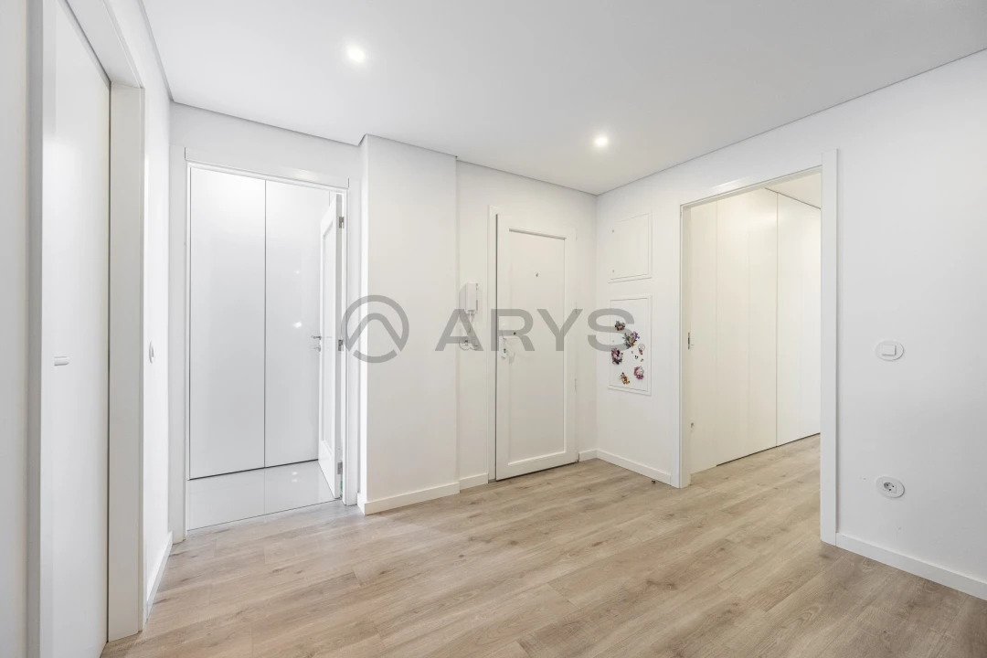 Apartamento T3 para Venda em São Vicente (Braga) Foto 9