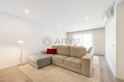 Apartamento T3 para Venda em São Vicente (Braga)