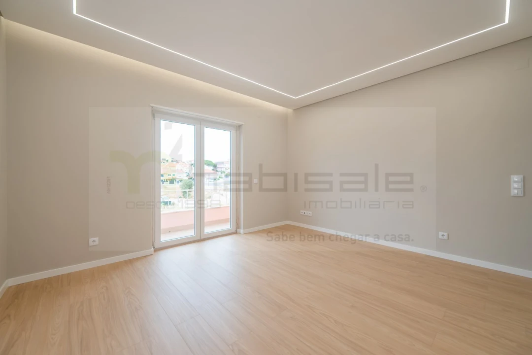 Apartamento T3 para Venda em Cascais e Estoril Foto 14
