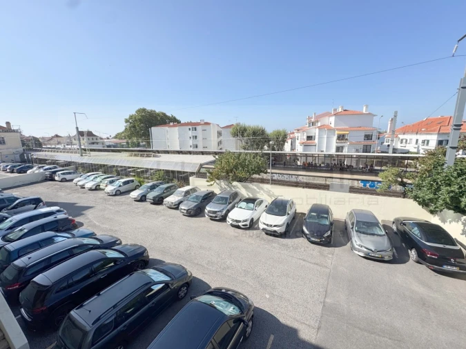 Apartamento T2 para Venda em Carcavelos e Parede Foto 16
