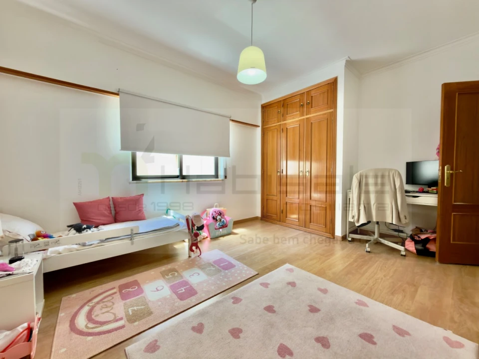 Apartamento T2 para Venda em Algueirão-Mem Martins Foto 15
