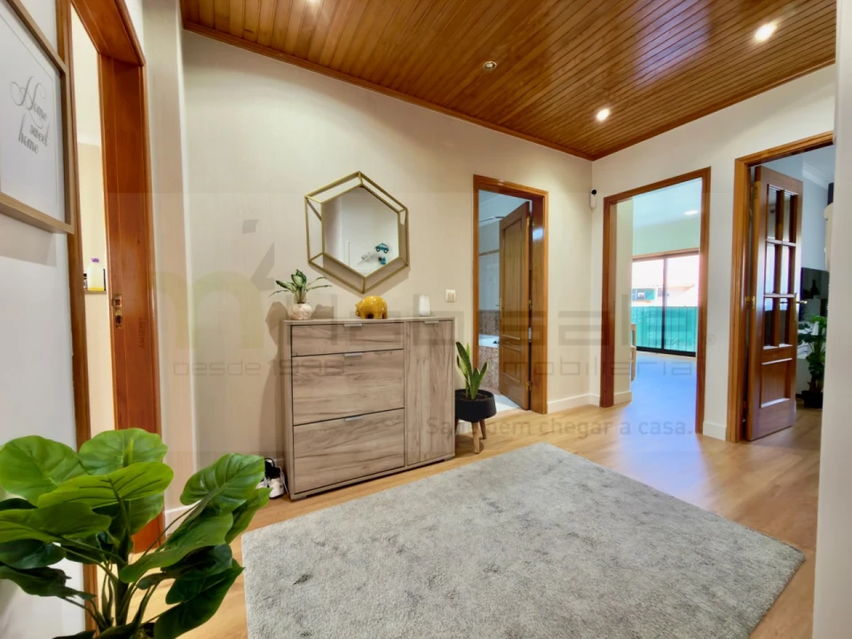 Apartamento T2 para Venda em Algueirão-Mem Martins Foto 6