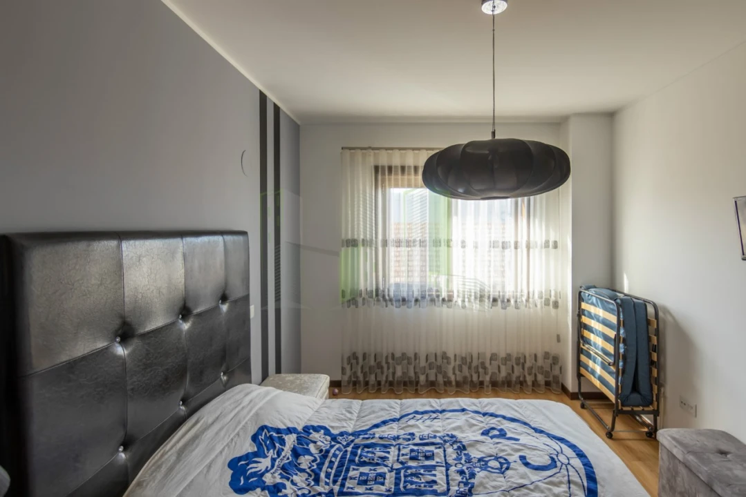 Apartamento T2 para Arrendamento em São Pedro Foto 10