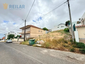 Terreno para Venda em Vialonga
