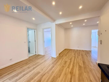 Apartamento T2 para Venda em Queluz e Belas