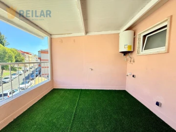 Apartamento T2 para Venda em Queluz e Belas