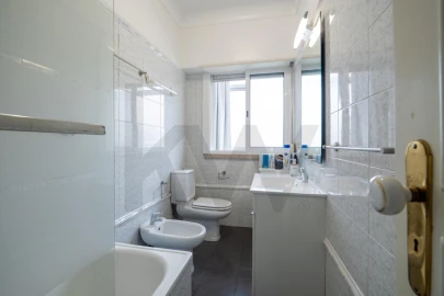 Apartamento T3 para Venda em Beato