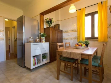 Apartamento T3 para Venda em Beato