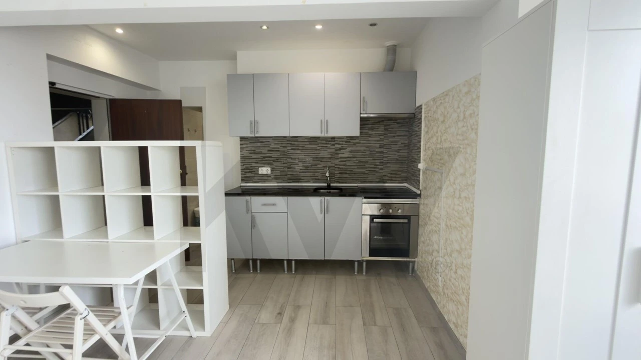 Apartamento para Venda em Águas Livres Foto 4