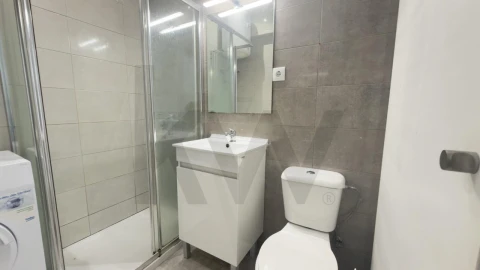 Apartamento para Venda em Águas Livres