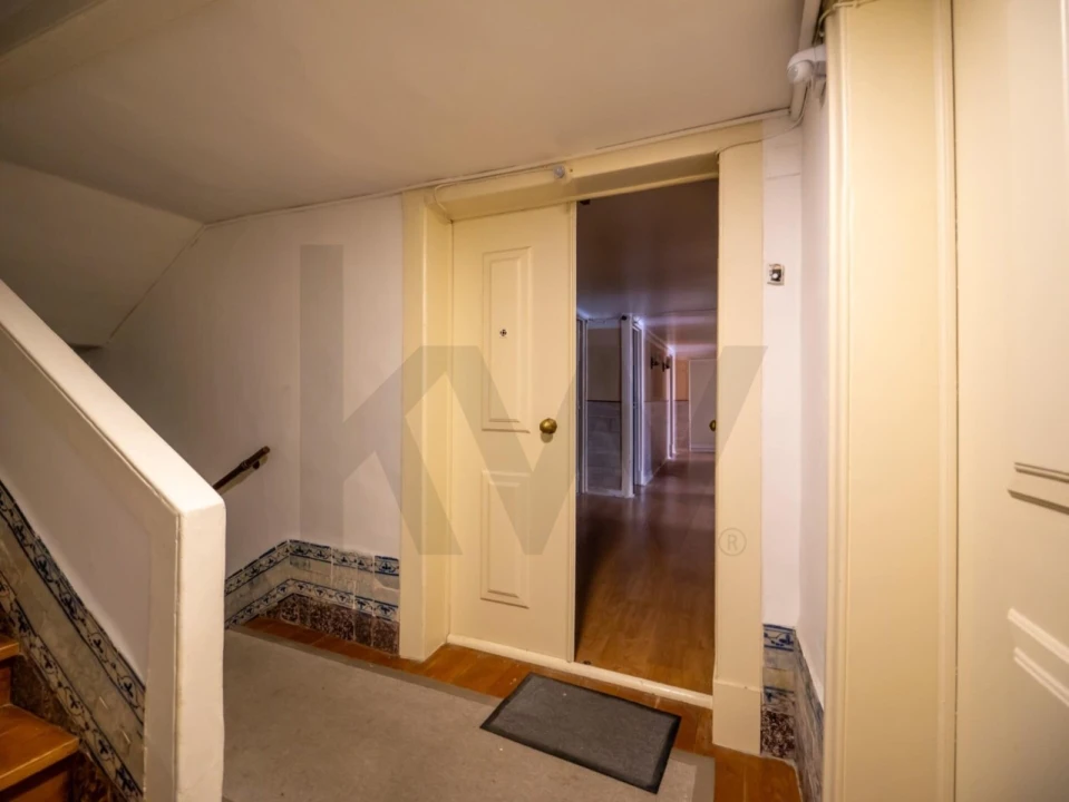 Apartamento T8 para Venda em Santa Maria Maior Foto 1