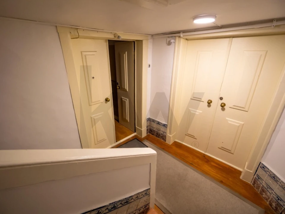 Apartamento T8 para Venda em Santa Maria Maior Foto 2