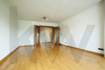 Apartamento T3 para Venda em Marvila