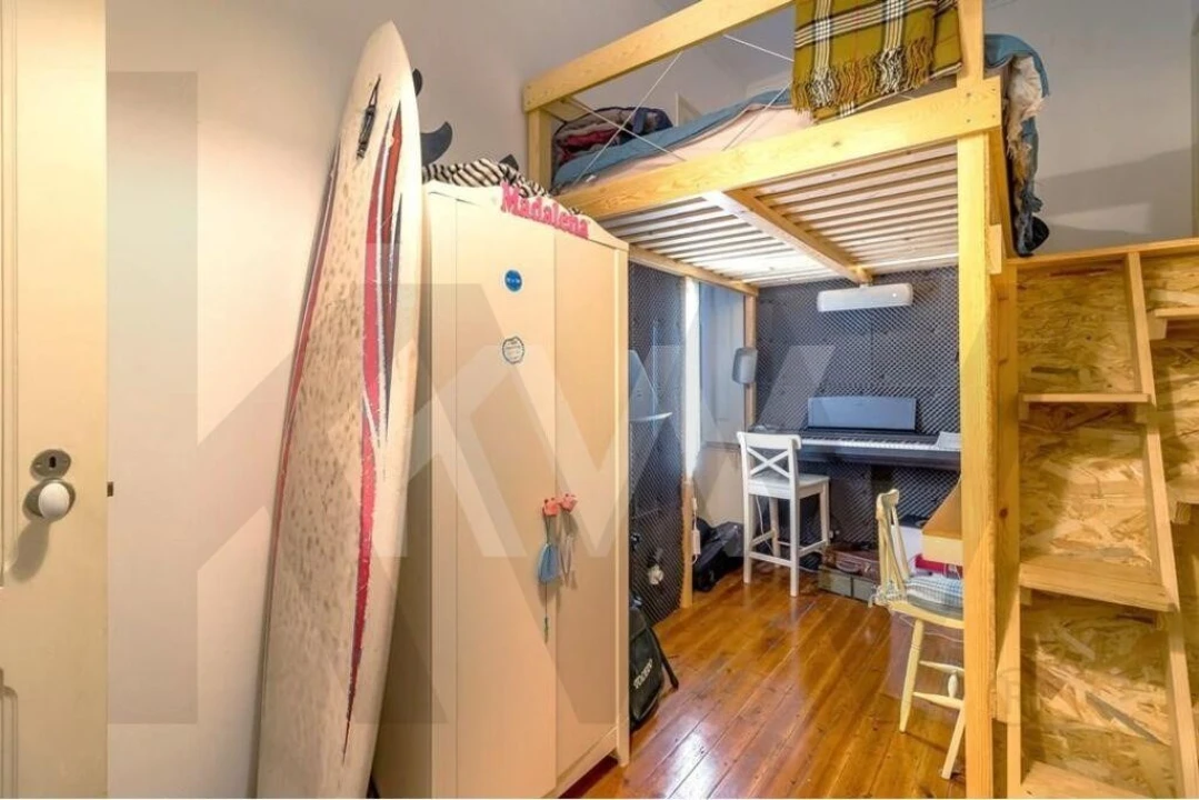 Apartamento T4 para Venda em Campo de Ourique Foto 9