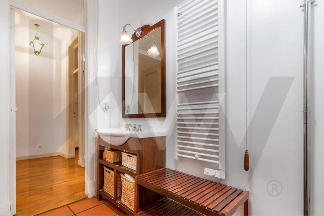 Apartamento T4 para Venda em Campo de Ourique Foto 26
