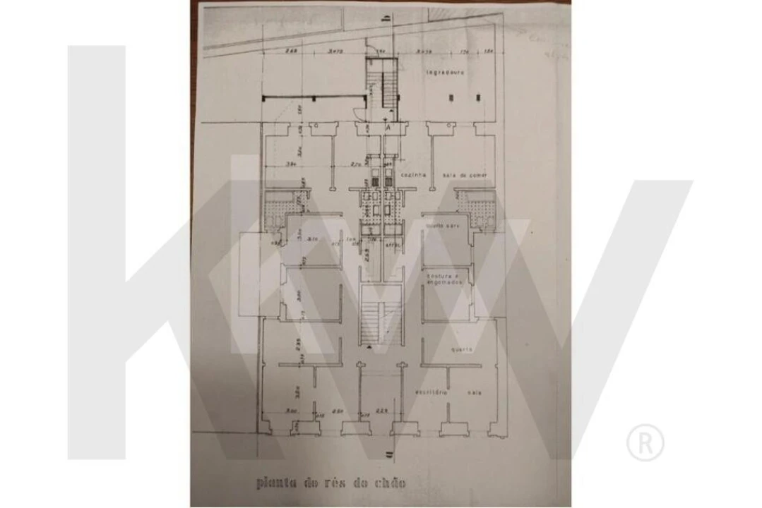 Apartamento T4 para Venda em Campo de Ourique Foto 39