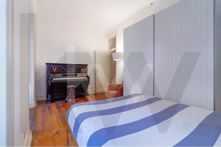 Apartamento T4 para Venda em Campo de Ourique Foto 3
