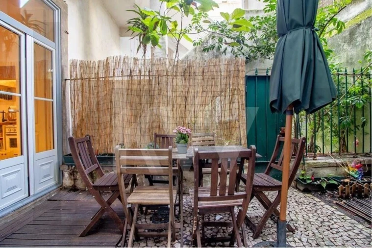 Apartamento T4 para Venda em Campo de Ourique Foto 15
