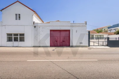 Armazém para Venda em Marvila, Ribeira Santarém, São Salvador, São Nicolau